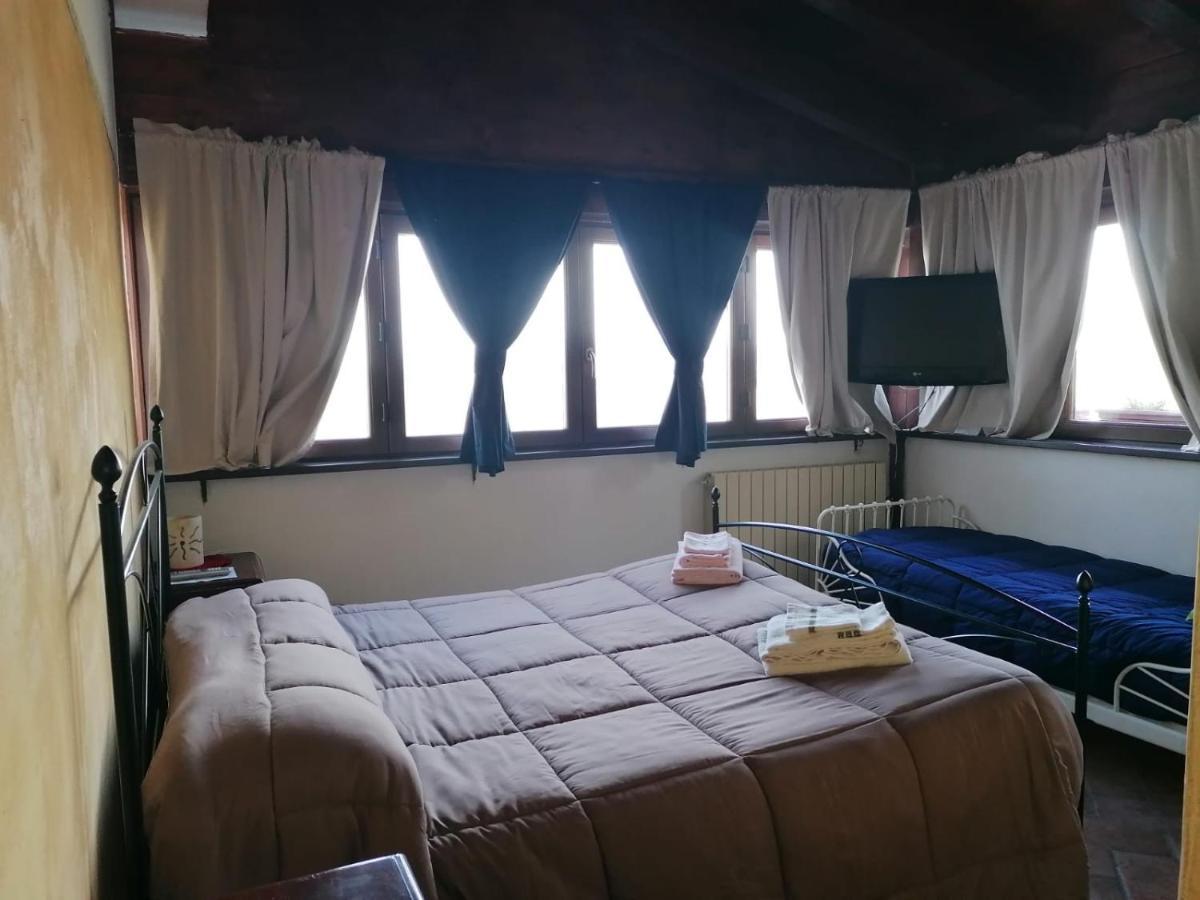 Bed and Breakfast Il Castagneto Camerino Exterior foto